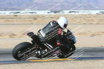 media/Dec-05-2024-Racers Edge (Thu) [[e102e0690b]]/3-B Group/Session 1 (Turn 9 Inside)/